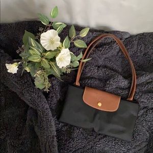 Authentic Longchamp Tote in Like New Condition {Large}